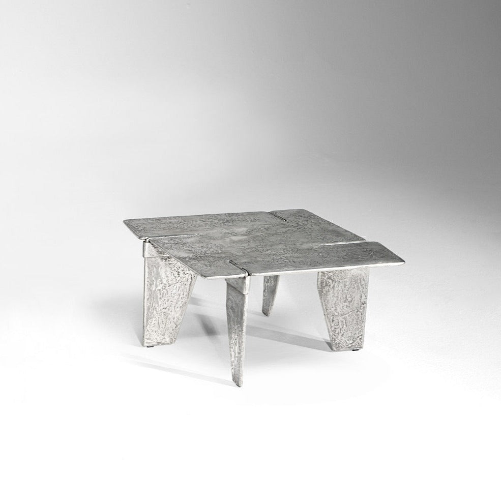 Overlap Side Table 28cm w/ Artistic metal – Ergonomia Furniture