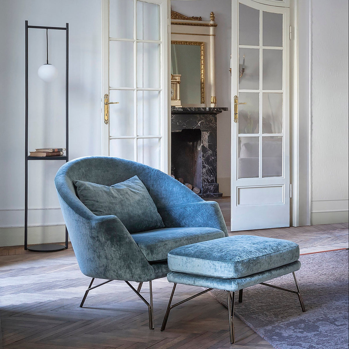 Chillout Lounge Chair – Ergonomia Furniture