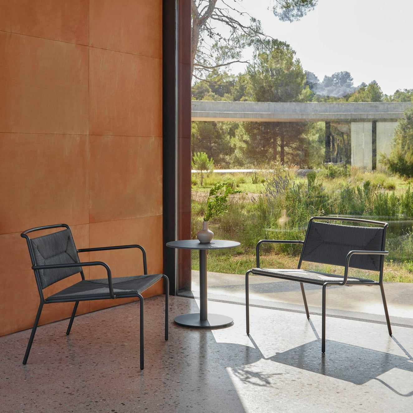 Outdoor Lounge Chairs – Ergonomia Furniture