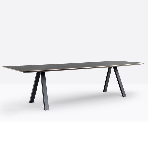 ARK 300 Indoor Dining Table